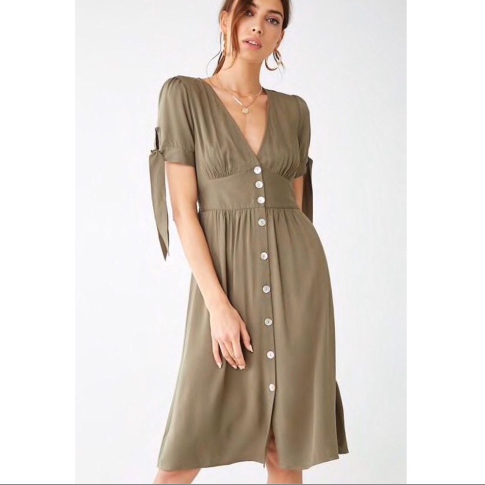 FOREVER 21 OLIVE ARMY GREEN BUTTON DOWN DRESS